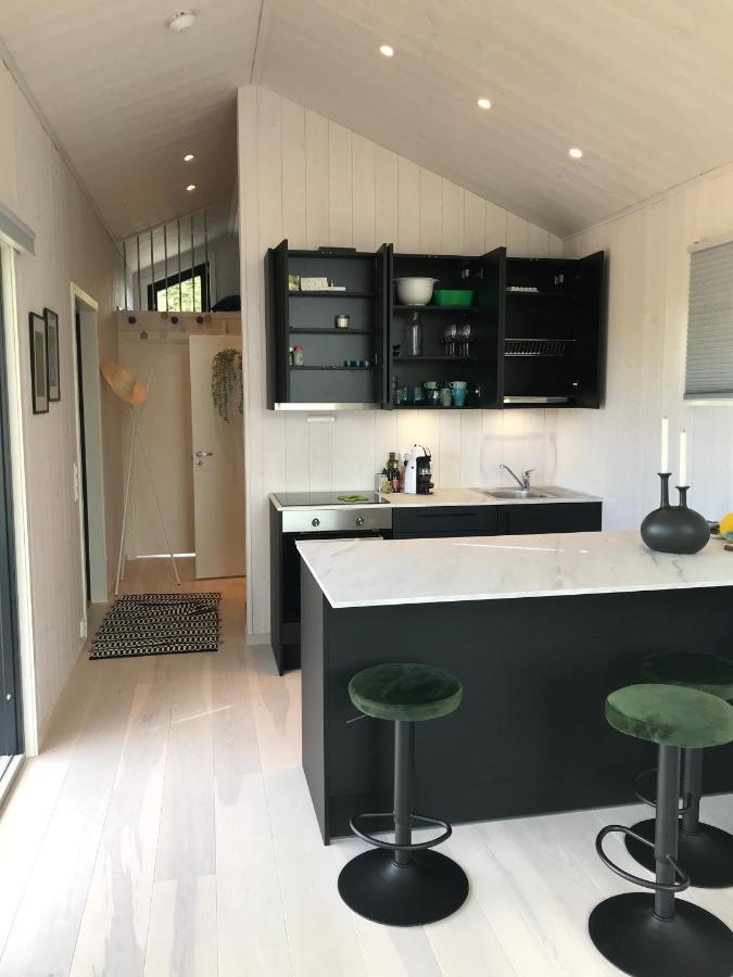 Hytte Med Sjoutsikt Og 20 Min Fra Dyreparken Grimstad  Exteriér fotografie